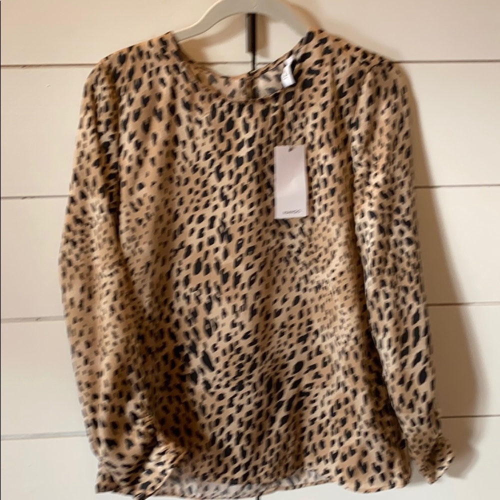 Mango silky top NWT